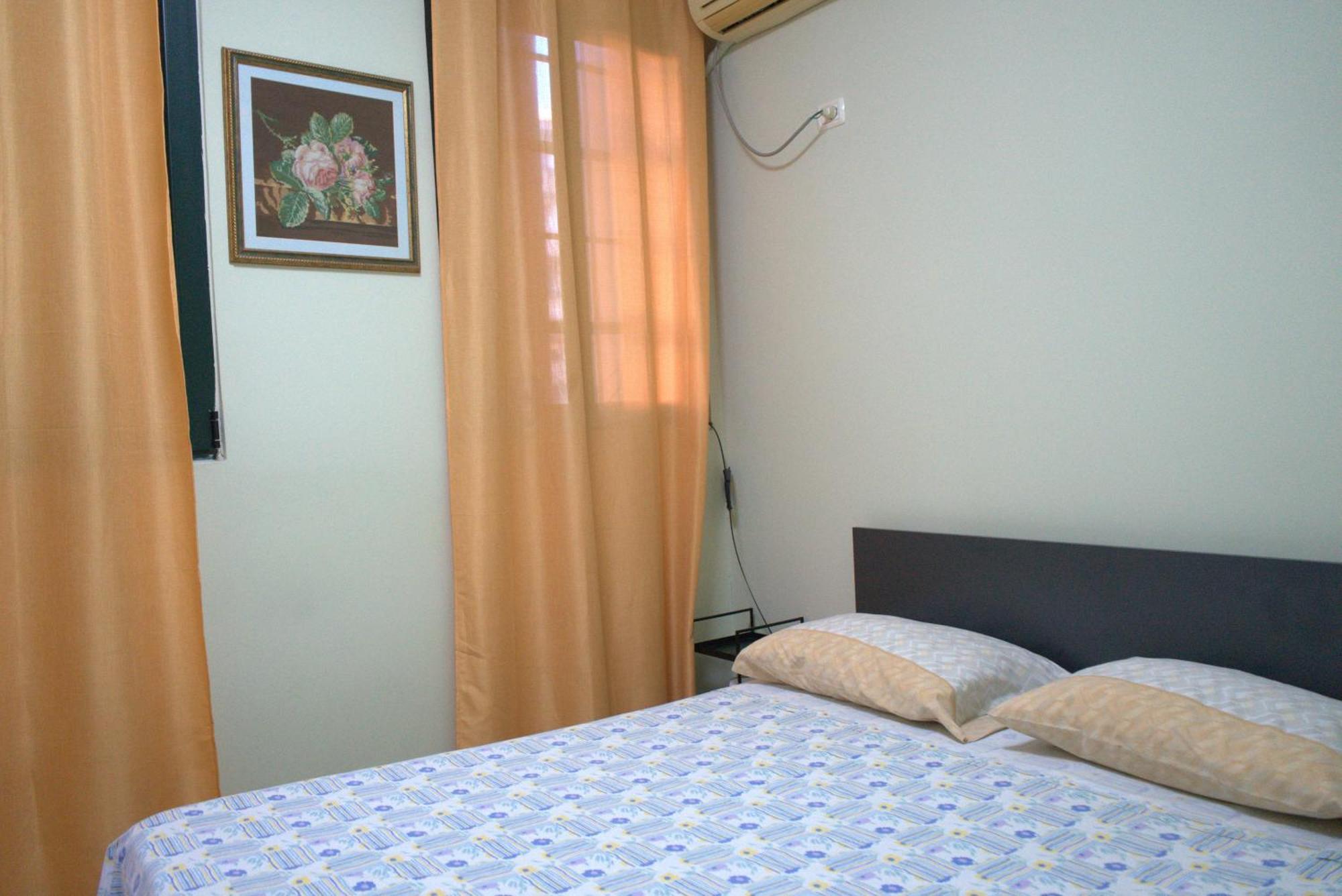 The Prism Apartment Tirana Buitenkant foto